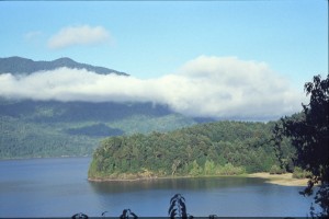 0284 jezero Panguipulli.jpg